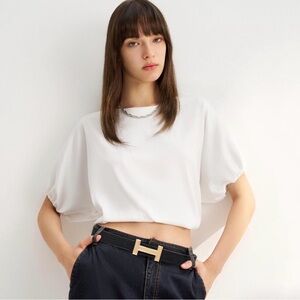 Classic H Gold Logo Leather Belt in Black